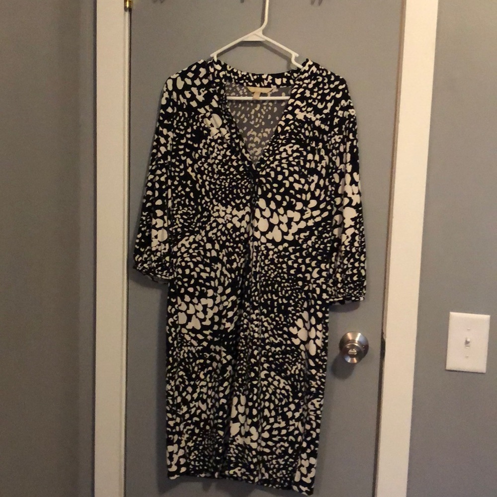 Quarter sleeves dress